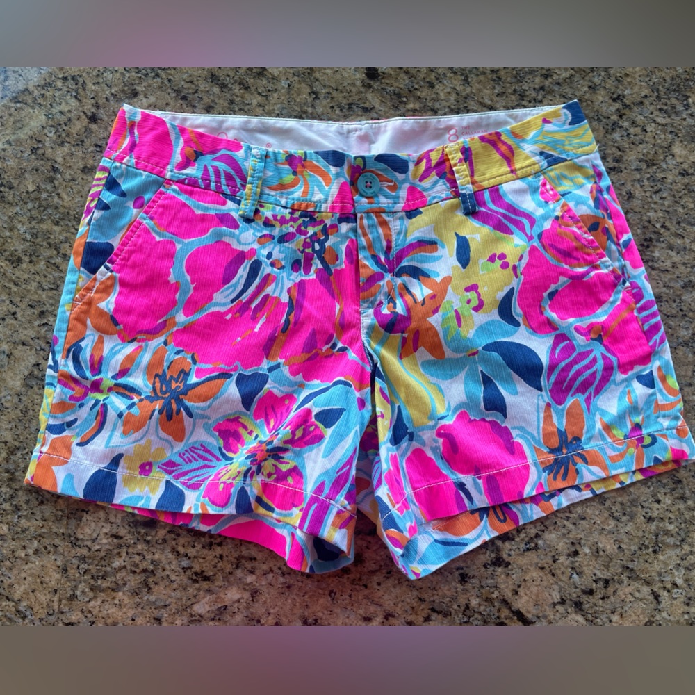 Lilly Pulitzer Callahan shorts. Size 8. 100% cotton
